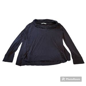 Black BB Dakota soft turtleneck shirt